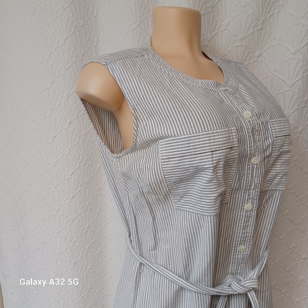 Vineyard Vines  Women Size 8 Blue Striped Mini Dress - Picture 7 of 16